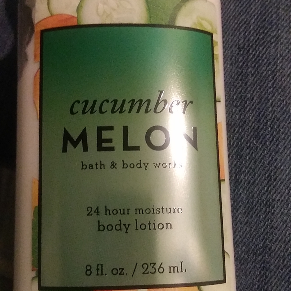#39) Bath And Body Wotks Cucumber Melon